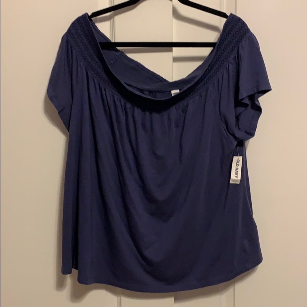 Old Navy navy blue top
